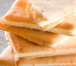 コンディトライ神戸のフレンチトーストラングドシャを食べた感想と口コミは 賞味期限 値段