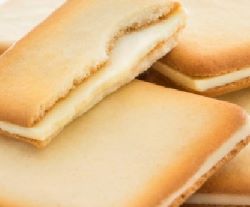 コンディトライ神戸のフレンチトーストラングドシャを食べた感想と口コミは 賞味期限 値段と通販は